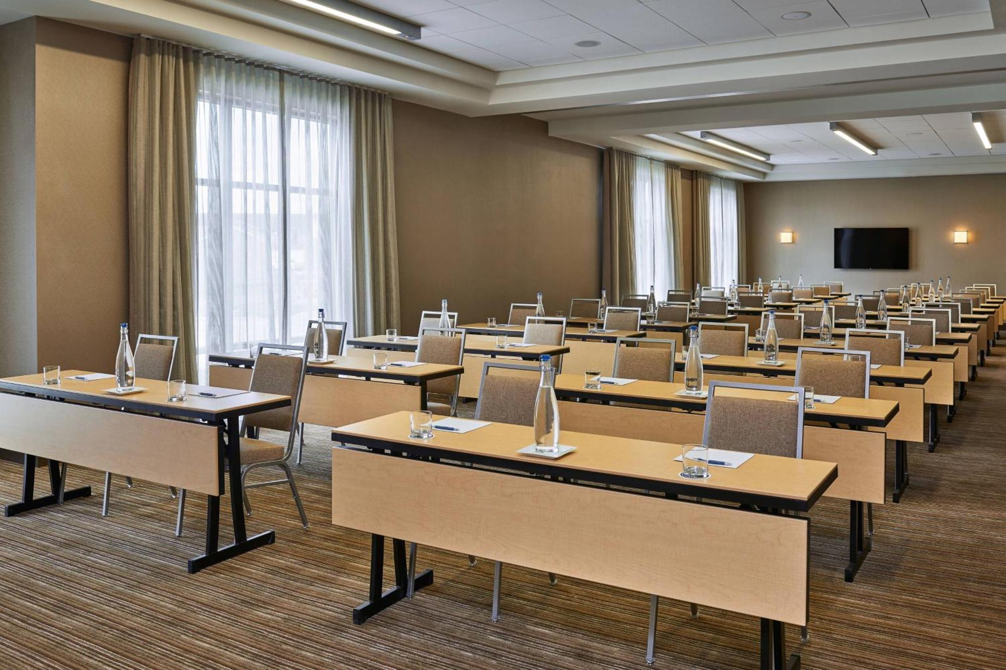 Four Points By Sheraton Fargo Medical Center Dış mekan fotoğraf